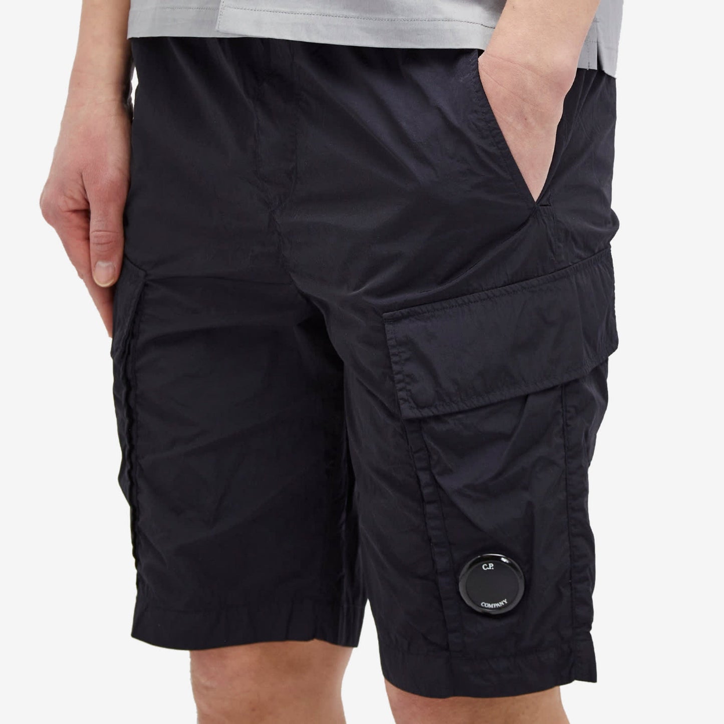 Cp Company 179A Chrome-R Cargo Shorts In Navy