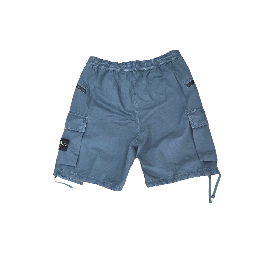 Stone Island L10WA Comfort Fit Cargo Shorts In Avio Blue