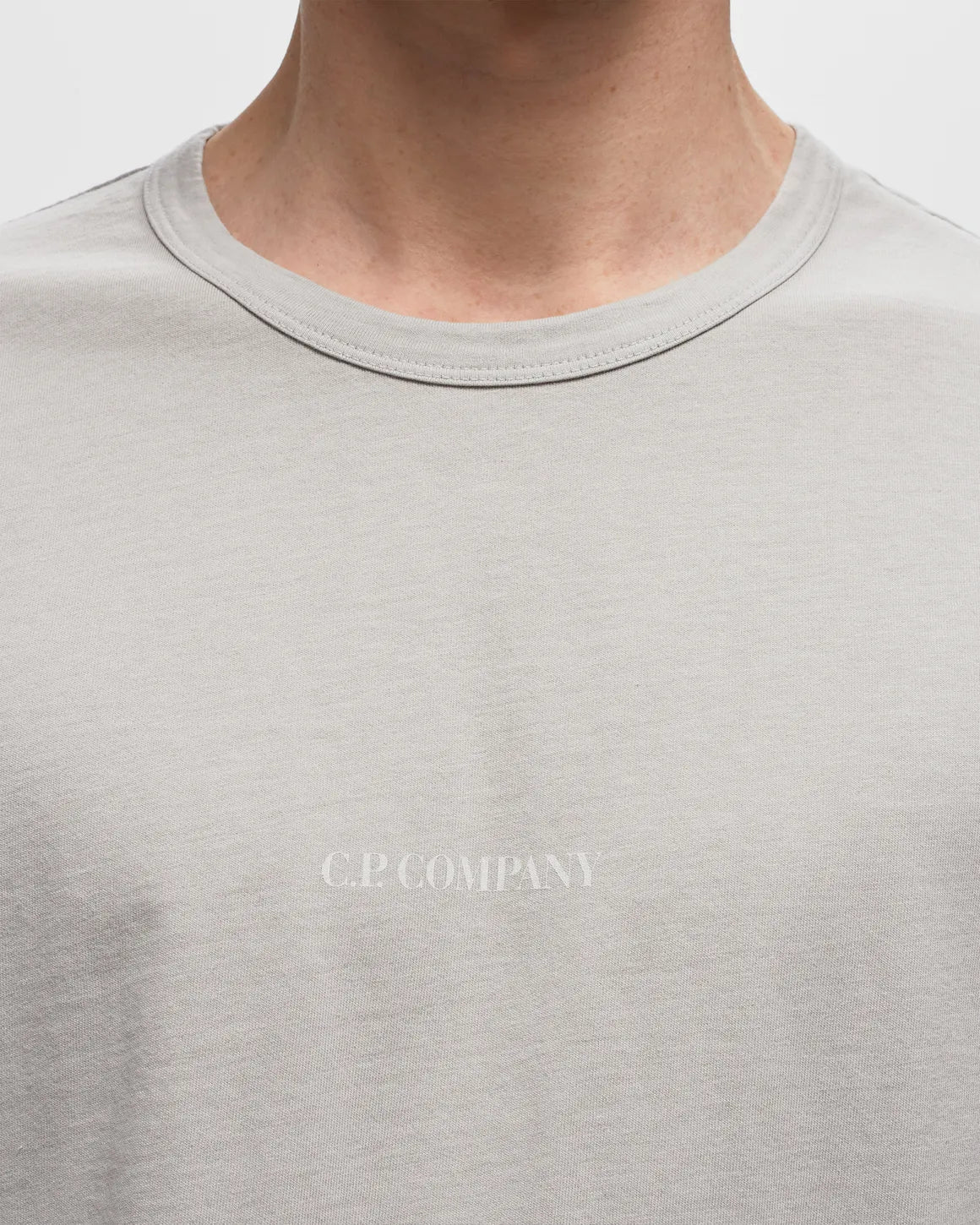 Cp Company 24/1 Jersey Resist Dyed Logo T-Shirt In Flint Grey