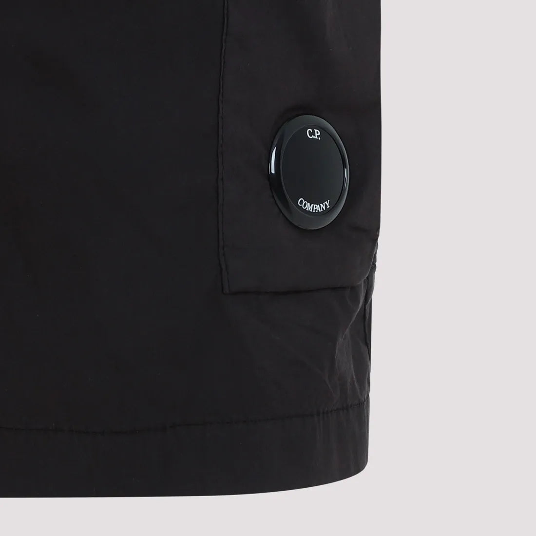 Cp Company 50-Fili Lens Cargo Shorts in Black