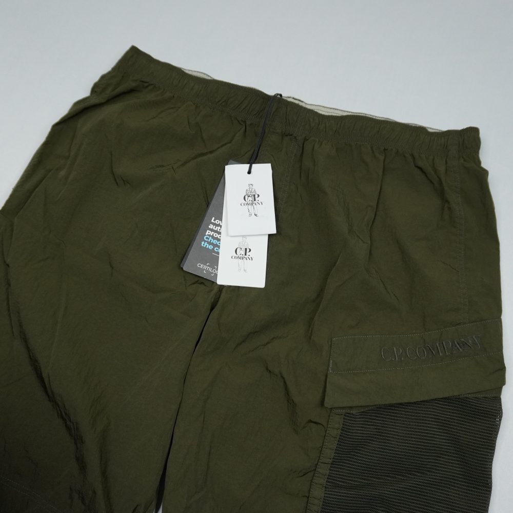 Cp Company Chrome Flatt Nylon Embroided Mesh Pocket Swimshorts In Burnt Olive