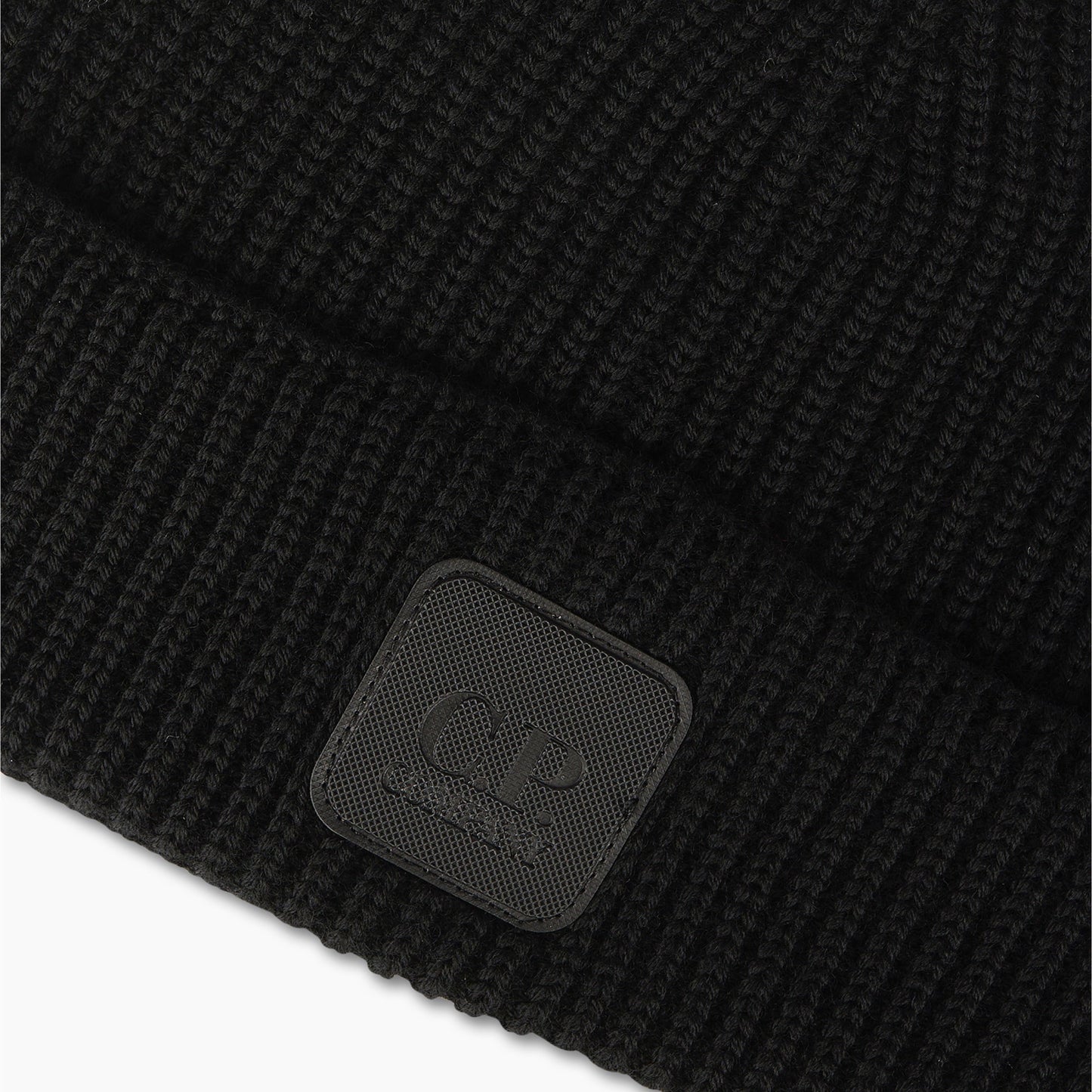 Cp Company Metropolis Series Extrafine Merino Wool Logo Beanie in Black