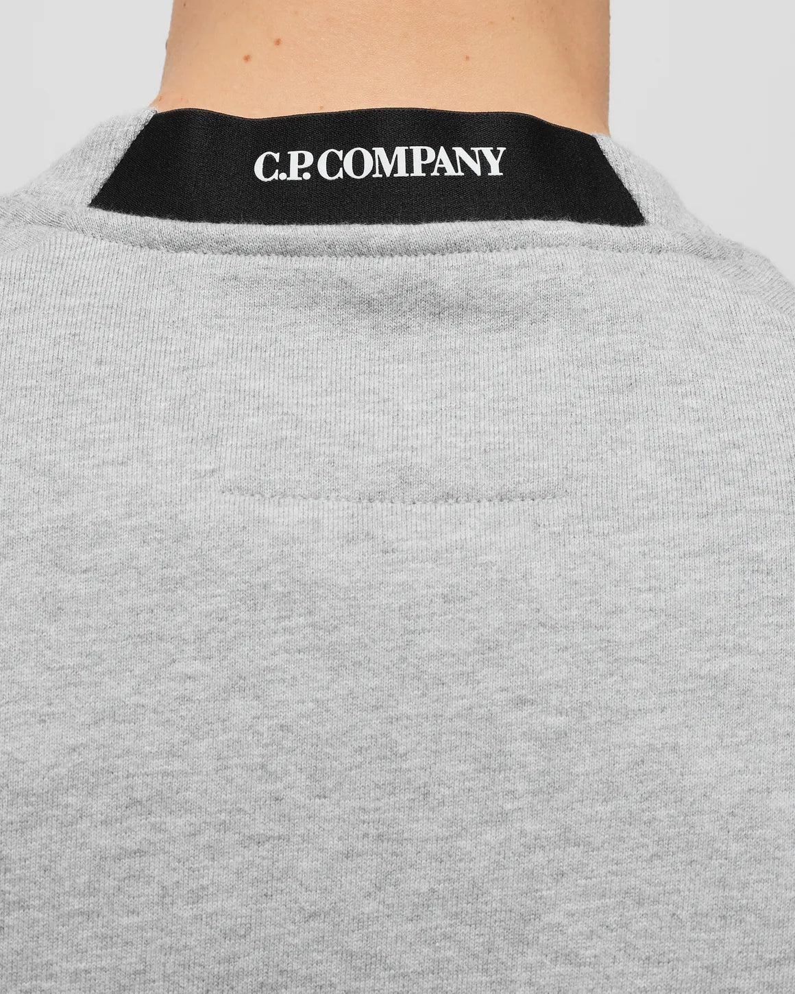Cp Company Diagonal Raised Cotton Lens Sweatshirt in Grey